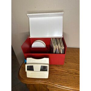 Vintage View Master Toy Viewer Red  With Blue Handle + Reels + view master box